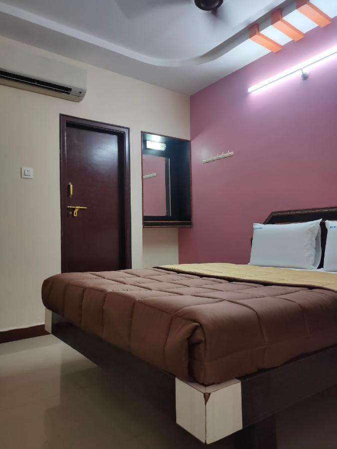 Hotel Dkr Residency Tirupati Exterior foto